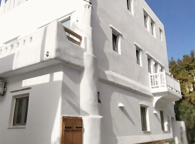 Narcissus Luxury * Naxos City